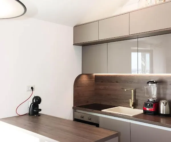 Apartment Tina